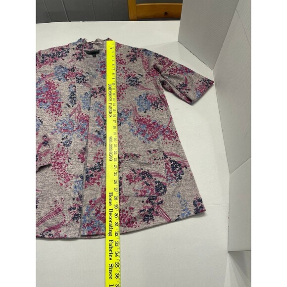 Lane Bryant Heather Gray Floral Cardigan Size 14/16 - Picture 5 of 6